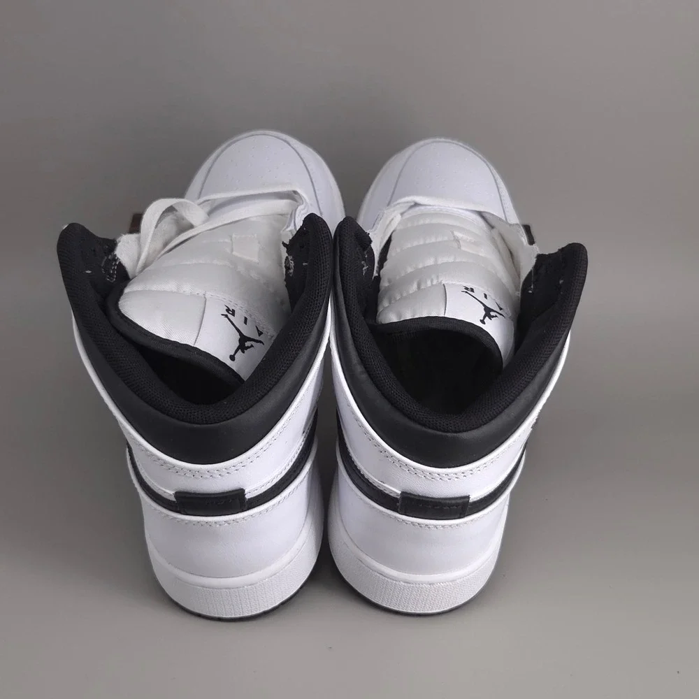Nike Air Jordan 1 Mid GS 6.5Y White Black DQ8423-132 Basketball Sneakers